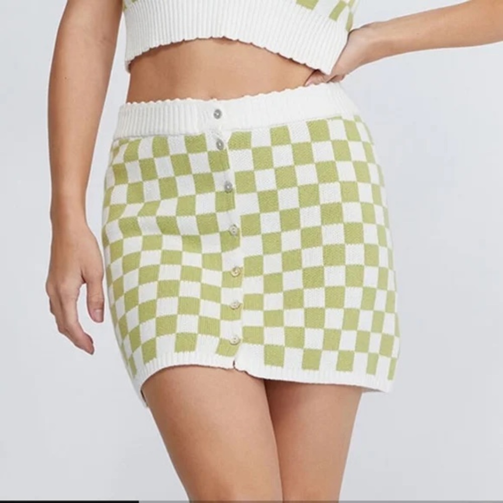 Kendall & Kylie High Waist Green and White Checkered Skirt